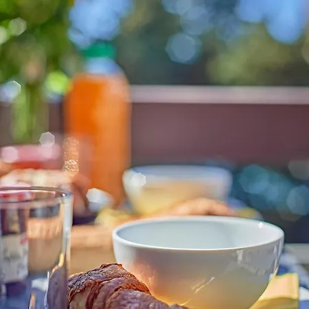 Sea Tropez-grand Studio, Terrasse Vue Mer, Garage * Saint-Tropez