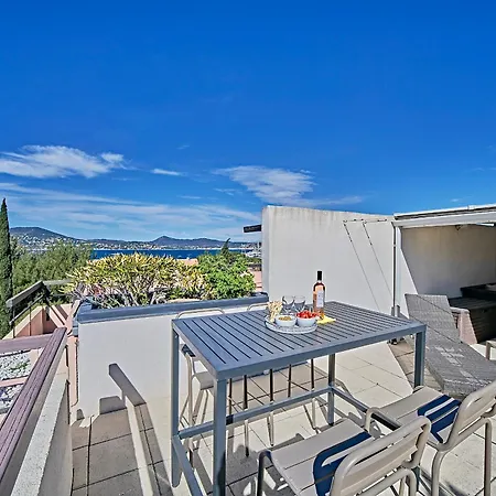 Sea Tropez-grand Studio, Terrasse Vue Mer, Garage