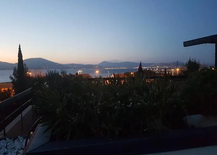 Sea Tropez-grand Studio, Terrasse Vue Mer, Garage